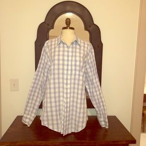 Men’s Large dress shirt